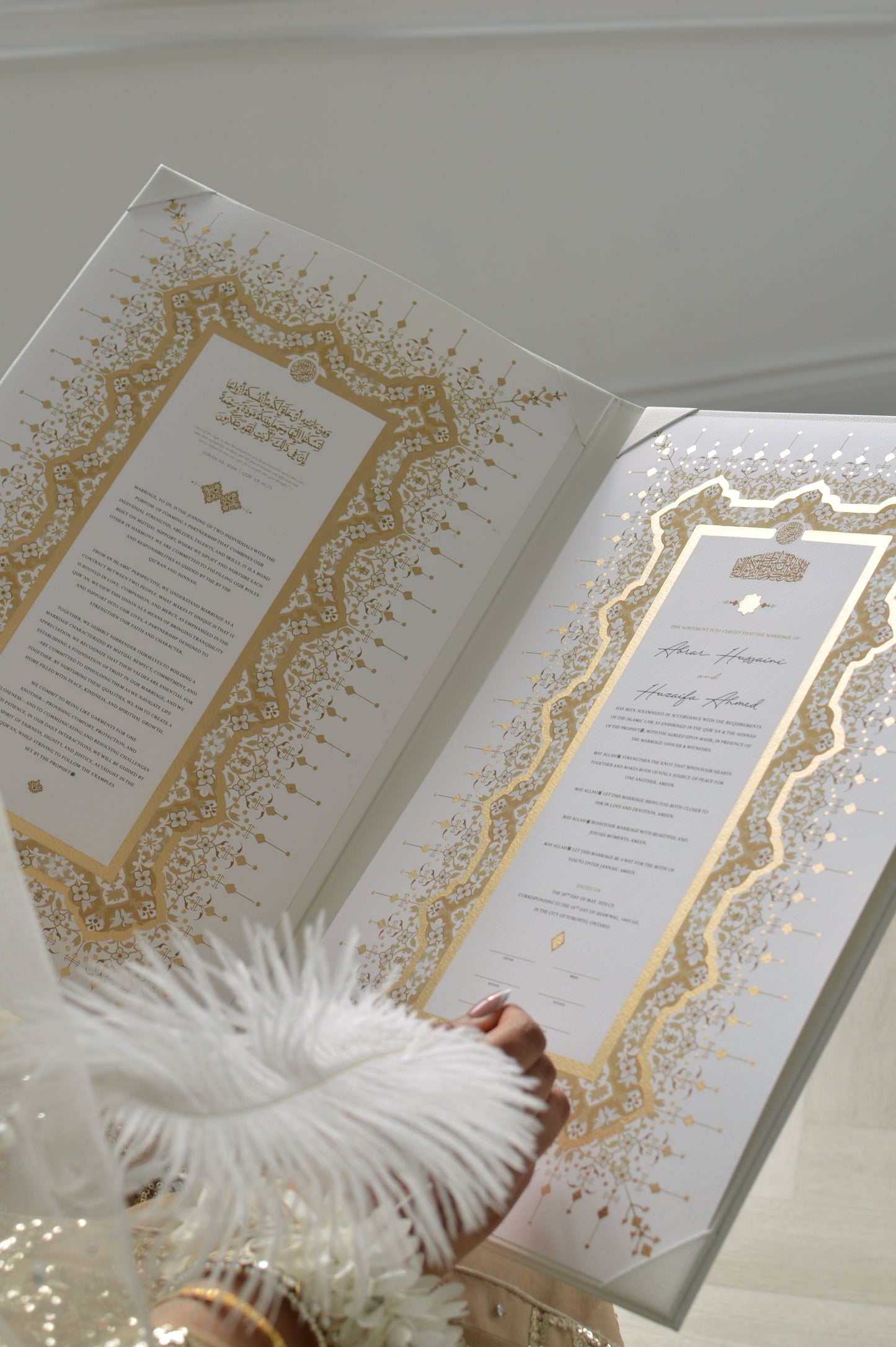 White Chain Nikah Certificate Folder Set