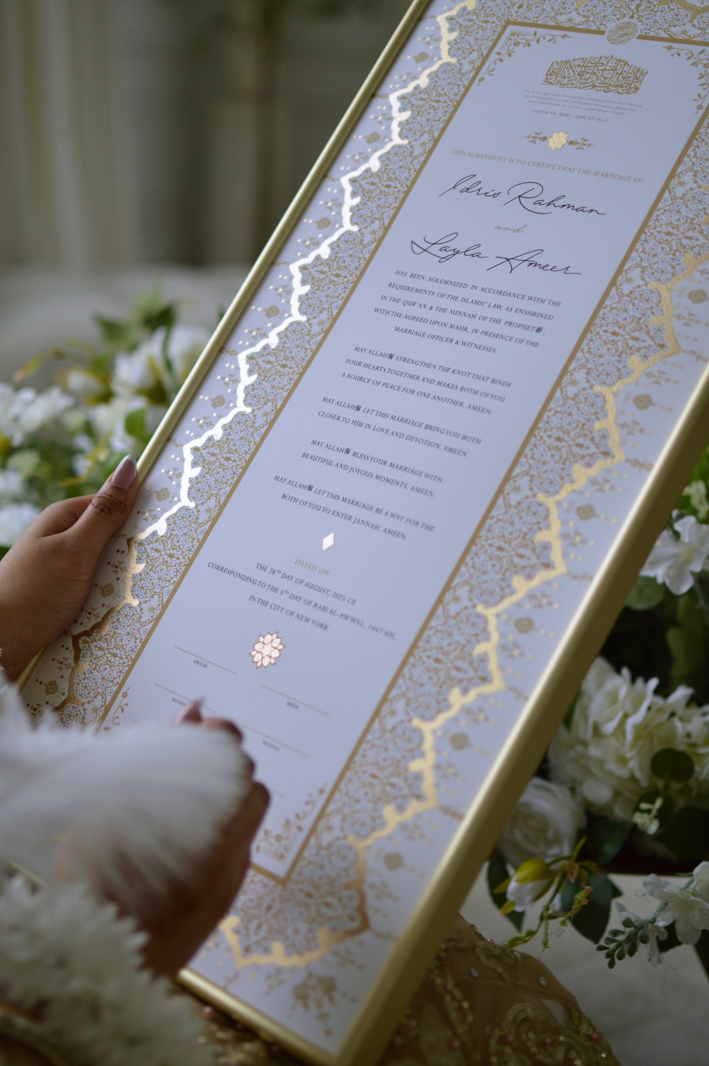 BUNDLE: Soraya Nikah Certificate Gold Embellishment + Frame + Pen