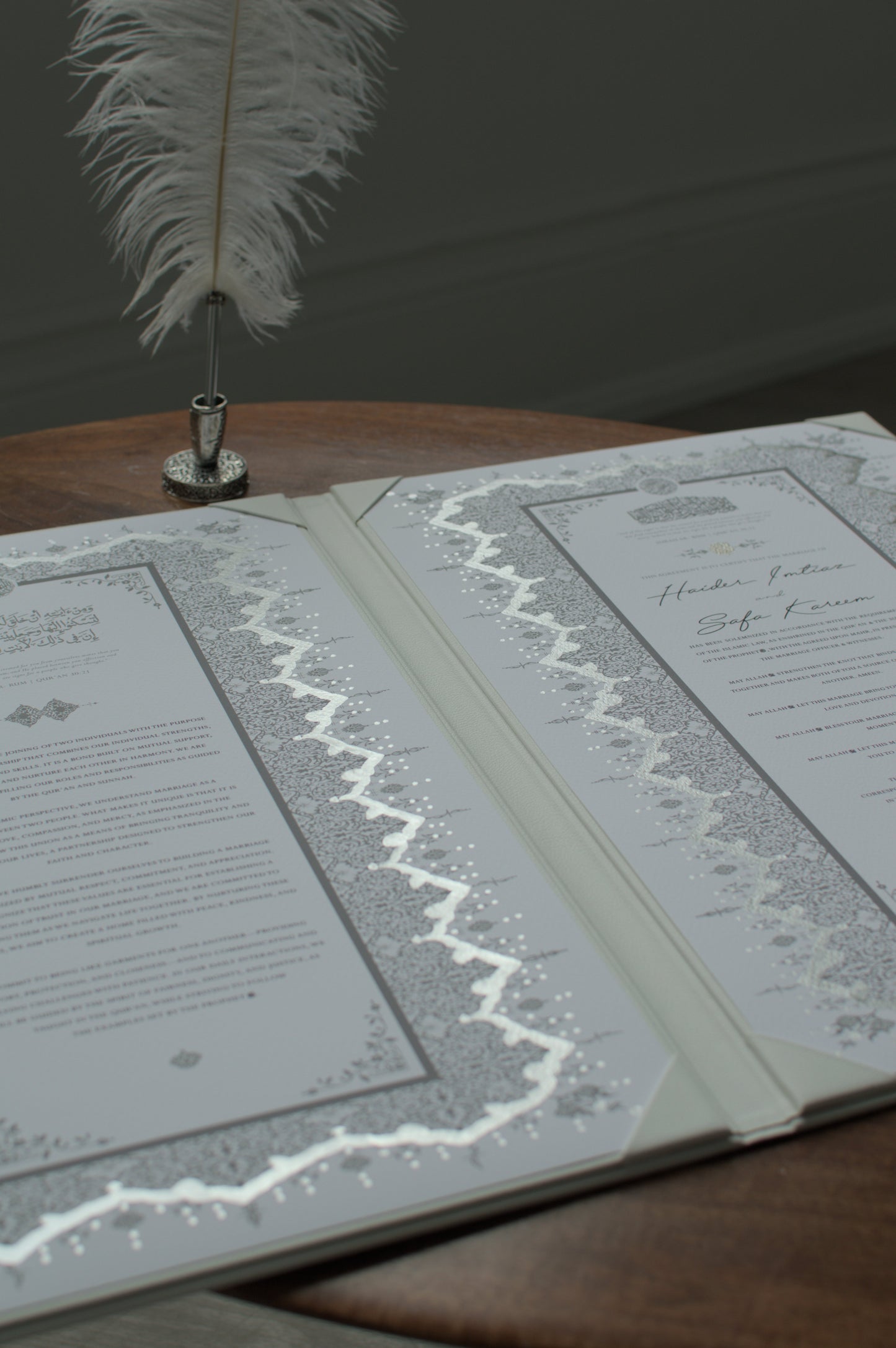 White Chain Nikah Certificate Folder Set